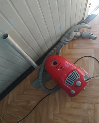 aspirapolvere Electronia 1300w