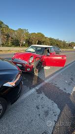 MINI COOPER D 1.6 INCIDENTATA, PREZZO TRATTABILE