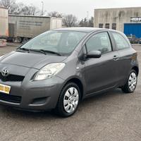 Toyota Yaris 1.0 Benzina 3 porte