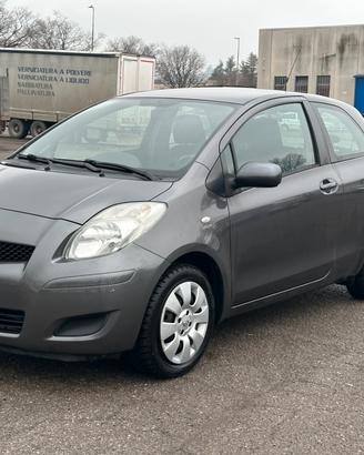 Toyota Yaris 1.0 Benzina (Garanzia 24 Mesi)
