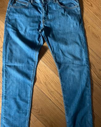 Jeans Armani