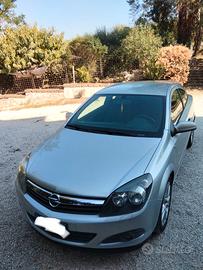 Opel Astra GTC