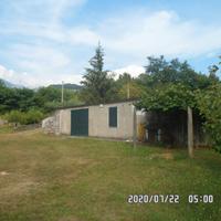 EdificioSeminterratoFabbricabile+terreno agricolo