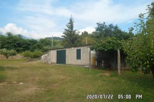 EdificioSeminterratoFabbricabile+terreno agricolo