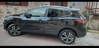 Nissan Qasquai 1.7 4wd N-connecta 