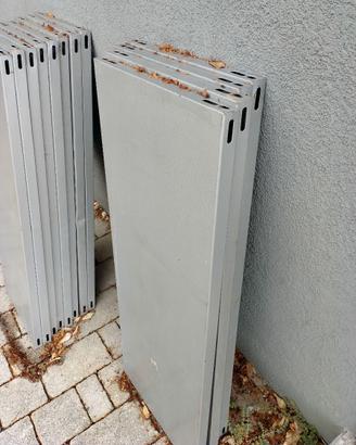 Scaffale in metallo