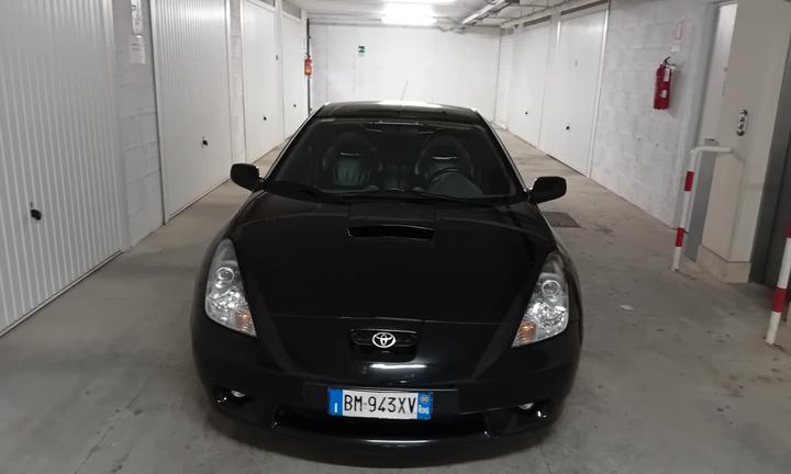 TOYOTA Celica 7ª serie - 2000
