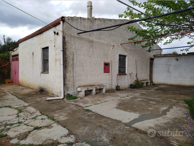 Terreno e rustico Pomarico (MT)