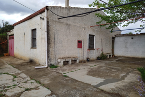 Terreno e rustico Pomarico (MT)