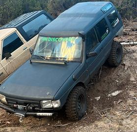 Fuoristrada land rover discovery 300