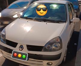 RENAULT Clio 2ª serie - 2004