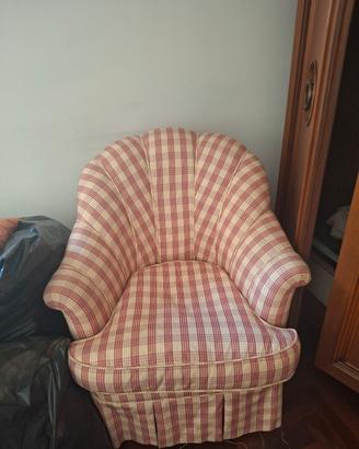 poltroncina camera da letto