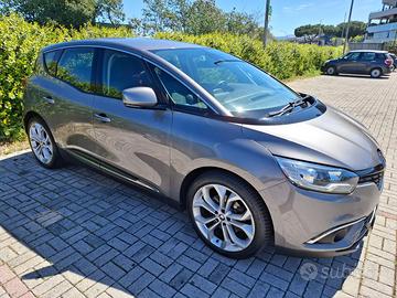 RENAULT SCENIC SERIE IV