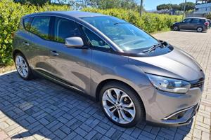 RENAULT SCENIC SERIE IV