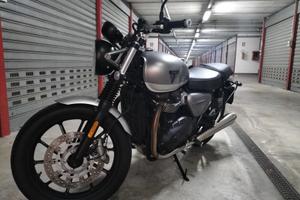 Triumph street twin 900 - 2022