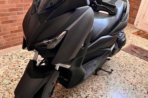 Yahama x-max 400 2018