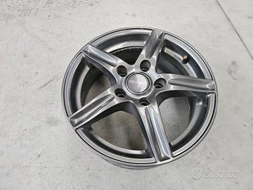 cerchi Fiat Sedici o Suzuki SX4