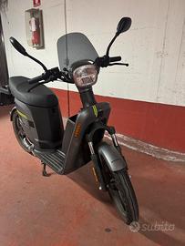 Askoll eS3 titanio lime 2022