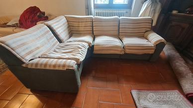 Divano ad angolo componibile  228x160 per 80cm