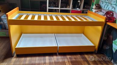 LETTO A CASTELLO SPAGNOL MOBILI