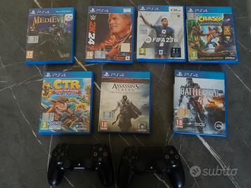 PS4 con Joystick e giochi