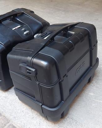 Coppia borse givi trekker 46lt nere