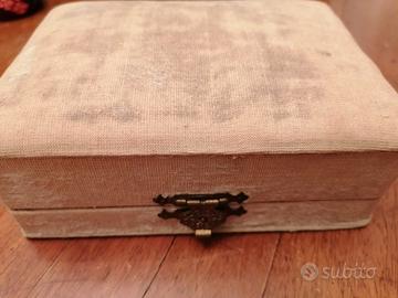 collana perline in vetro a rete