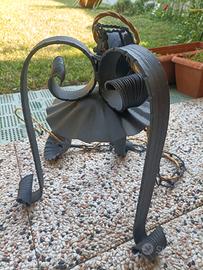 Lampadario in ferro battuto