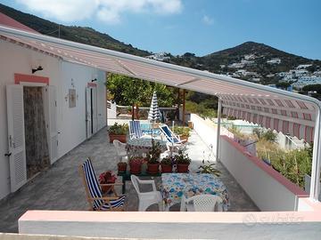 Monolocale Blu Piscine Naturali Settembre a Ponza