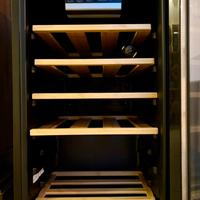 Cantinetta vini Candy