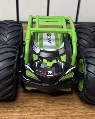 Chariot Auto RC Stunt Radiocomandata Off Road 4 