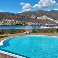 VILLA A SCHIERA A PARATICO