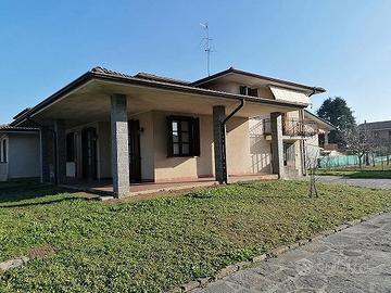 Villa bifamiliare Spino d'Adda [SPI 265VRG]