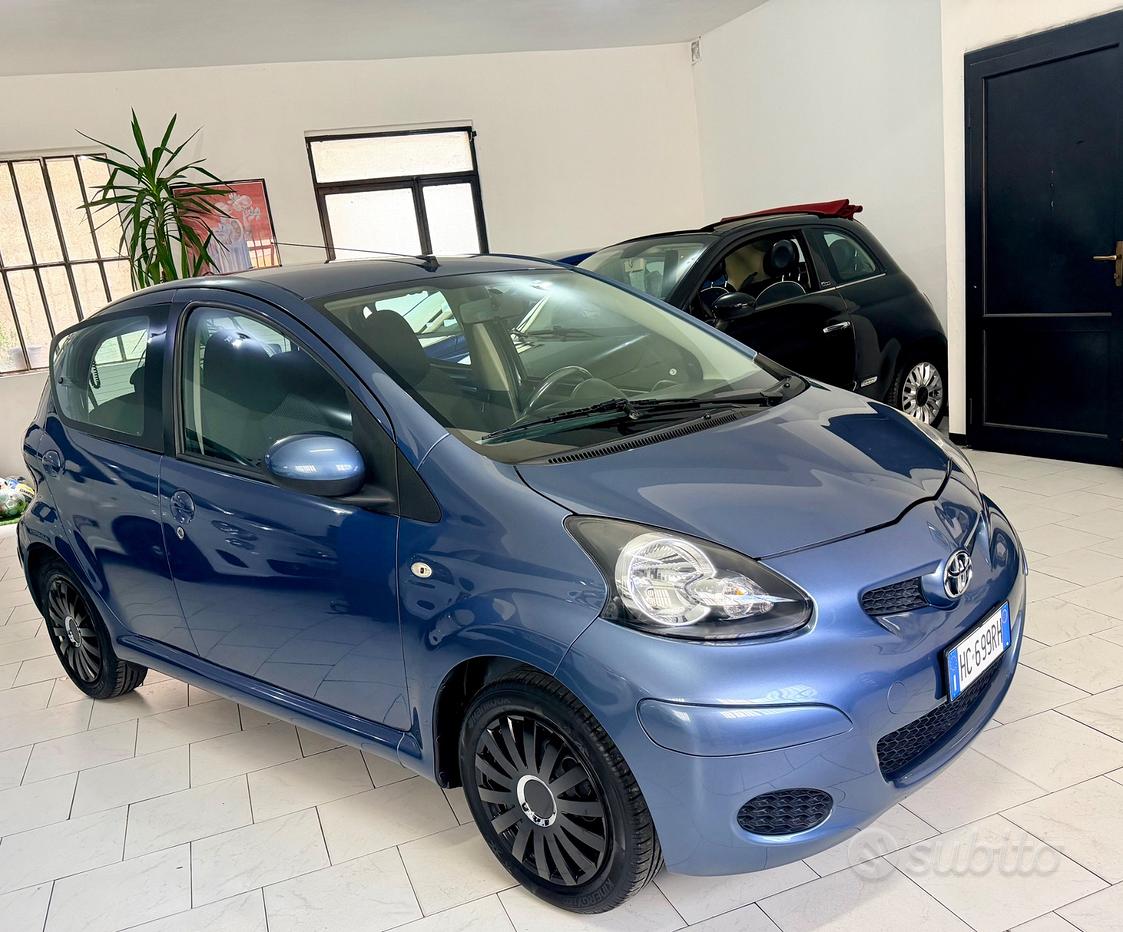 TOYOTA Aygo 1ª serie