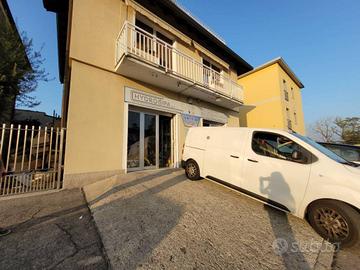 Immobile di 150 m² con 3 locali a Solaro
