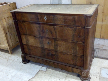 Comò ottocento in piuma di mogano