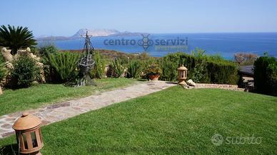 San Teodoro - Villetta con Meravigliosa Vista Mare