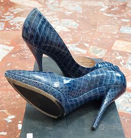 Scarpe CASADEI tg 38 in pelle blu pitonata vernice Abbigliamento e Accessori In vendita a Bologna