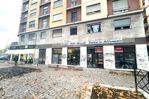 Magliana - locale commerciale