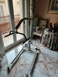 Sollevatore a batteria da 150 kg