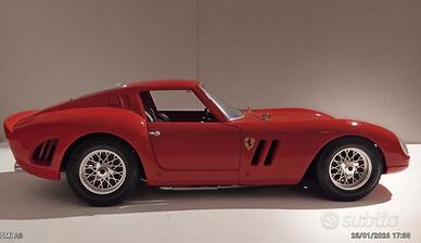 Ferrari g.t.o. del 62.  /1/18 BBurago 
