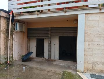 Garage di 105mq - via copenaghen