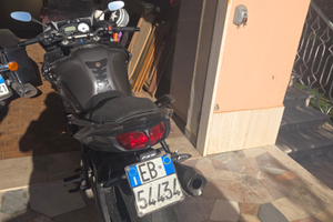 Moto Yamaha Fazer 800 con ABS