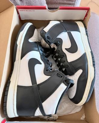 Nike dunk hi retro