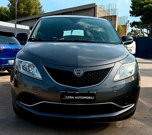 Lancia Ypsilon 1.2 69 CV 5 porte GPL Ecochic Gold