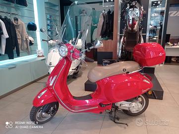 Piaggio Vespa 50 Primavera - 2017