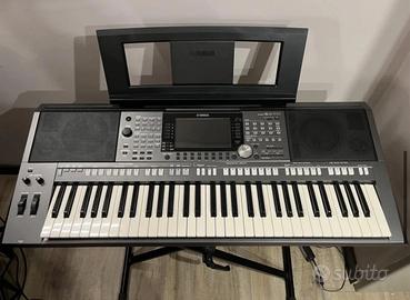 YAMAHA PSR S970