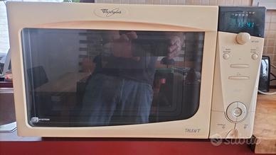 microonde whirpool grande