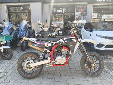 SWM SM 125 R Factory