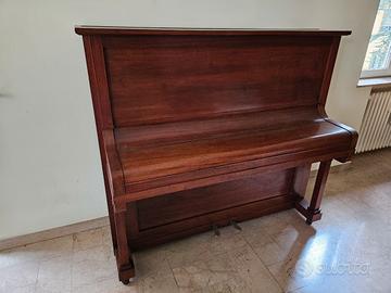  Pianoforte verticale 